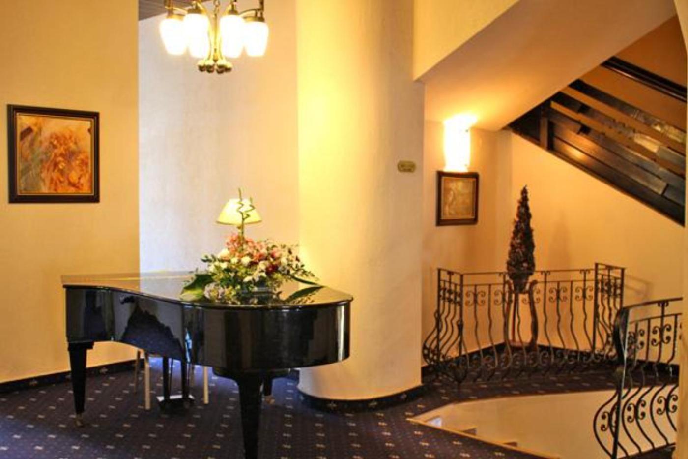 Alpin Aparthotel 2302 Poiana Brasov Bagian luar foto